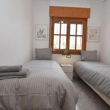 Trebol - 2 Bed Apt - With Private Roof Terrace Apartment *