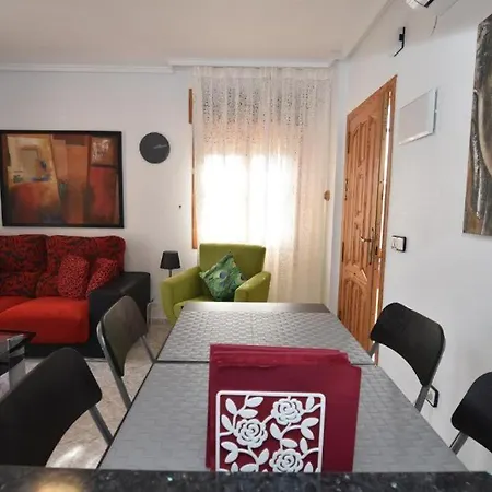 Apartment Trebol - 2 Bed Apt - With Private Roof Terrace